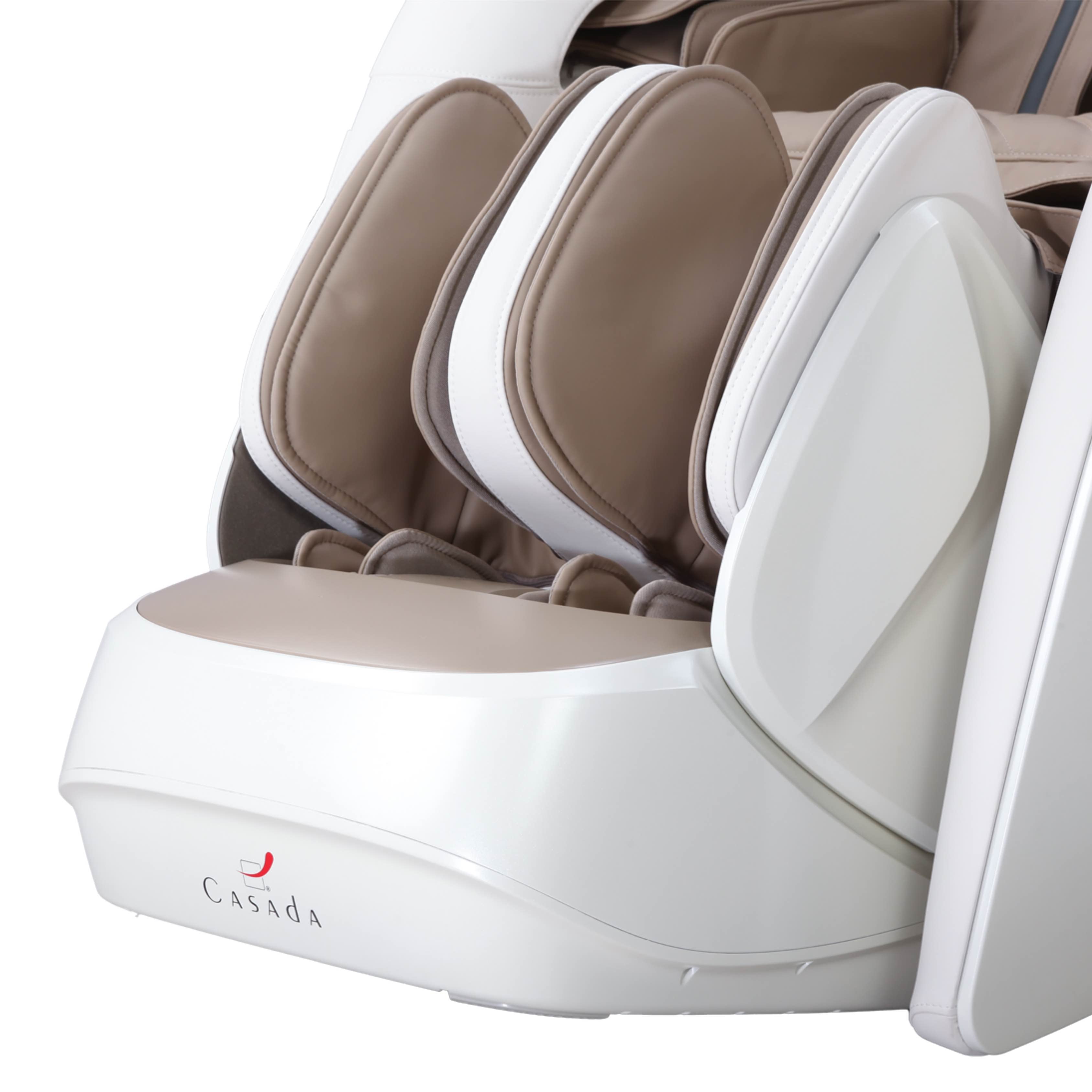 Podnóżek w fotelu masującym Skyliner III biało-brązowy
