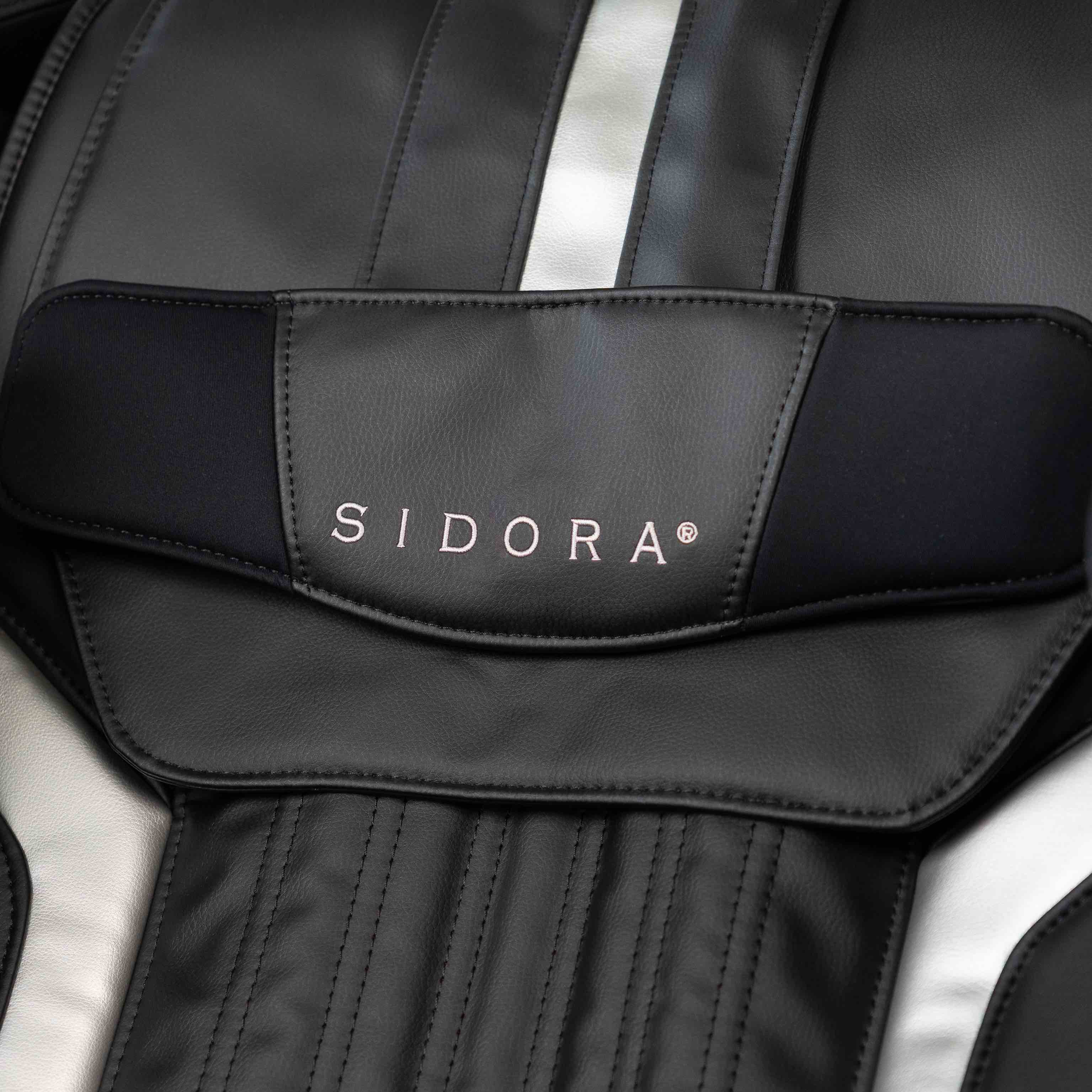 Fotel masujacy Livaro czarny logo SIDORA na poduszce