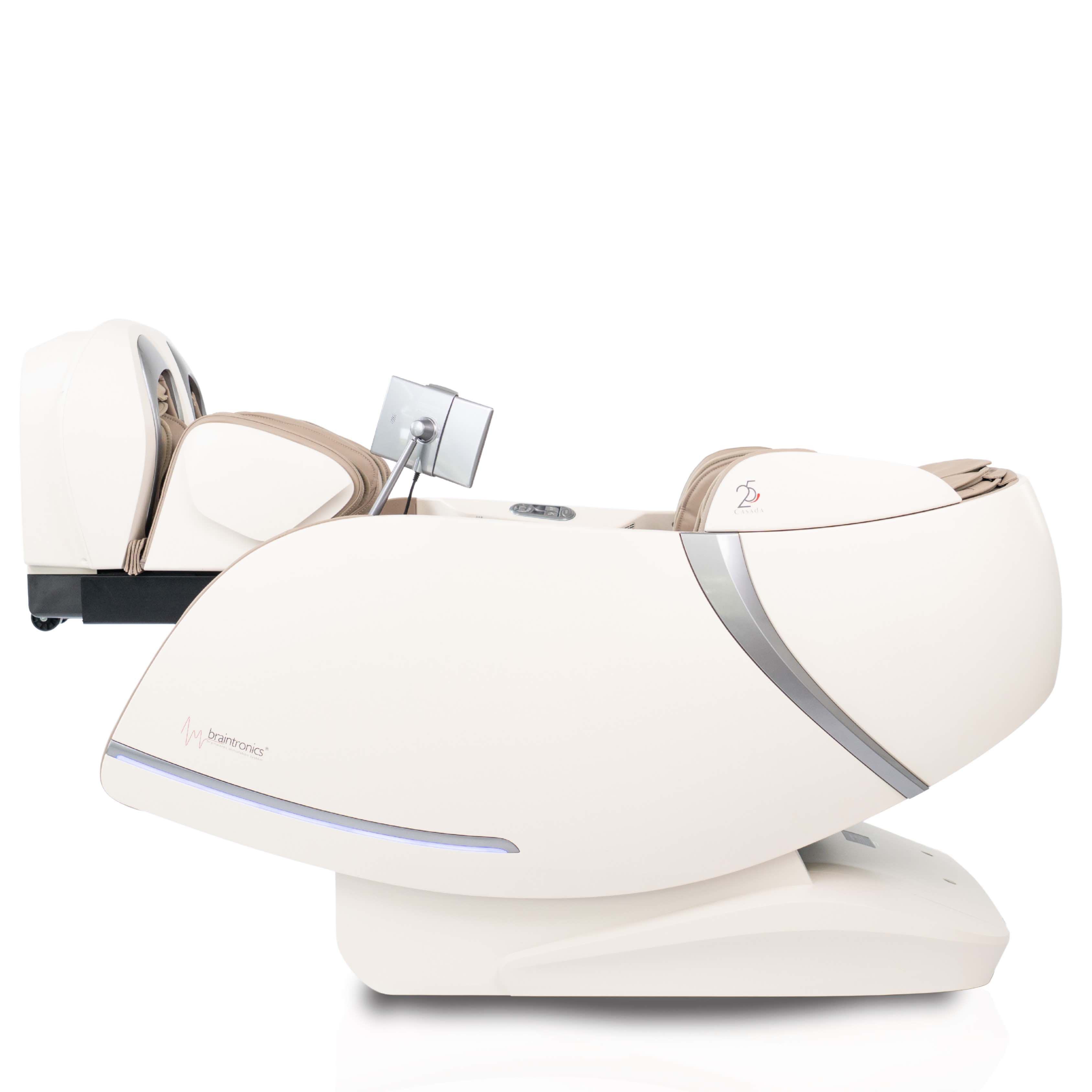 Fotel masujacy Skyliner25y w pozycji zero gravity